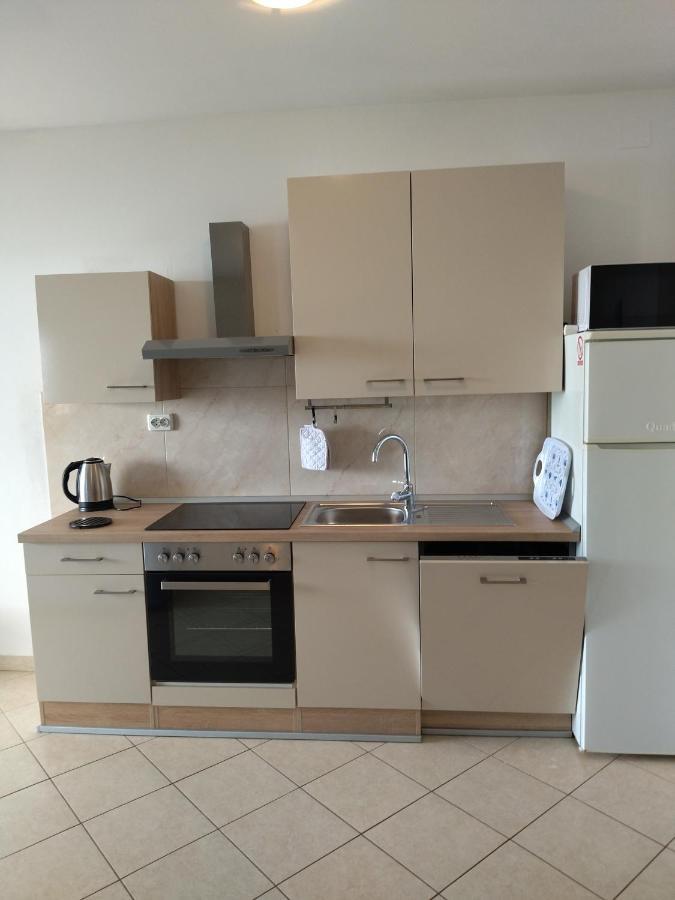 Apartman Cemeljic Apartment มันเดร ภายนอก รูปภาพ